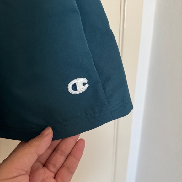 Champion Women's pleated Teal Skort size 10 - Picture 5 of 8